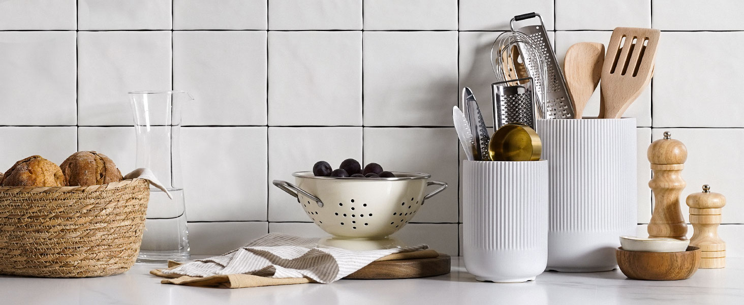 Utensil Holder, Banner