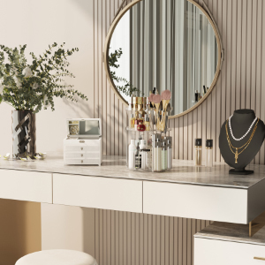 Makeup Organizer