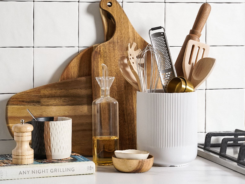 utensil holder