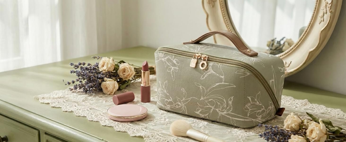 toiletry bag for women